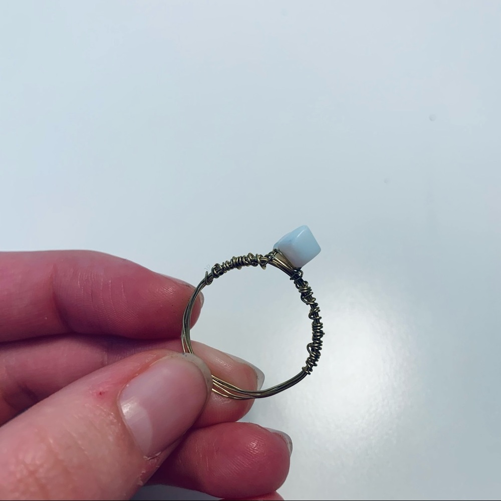 HANDMADE GOLD WIRE STONE RING 19mm